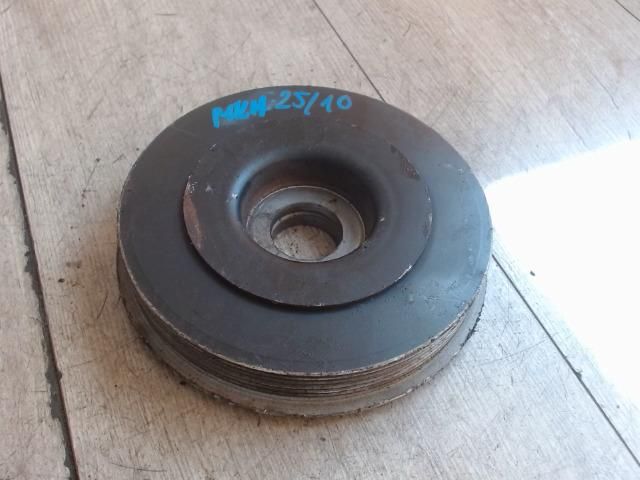 bontott FORD FIESTA V Főtengely Szíjtárcsa