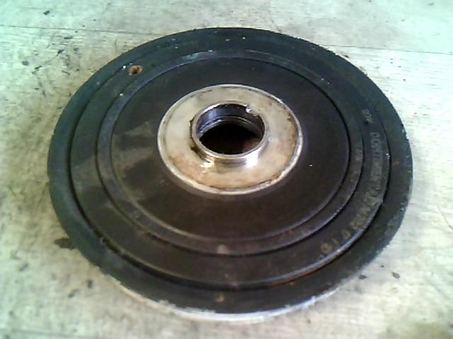 bontott FORD FIESTA V Főtengely Szíjtárcsa