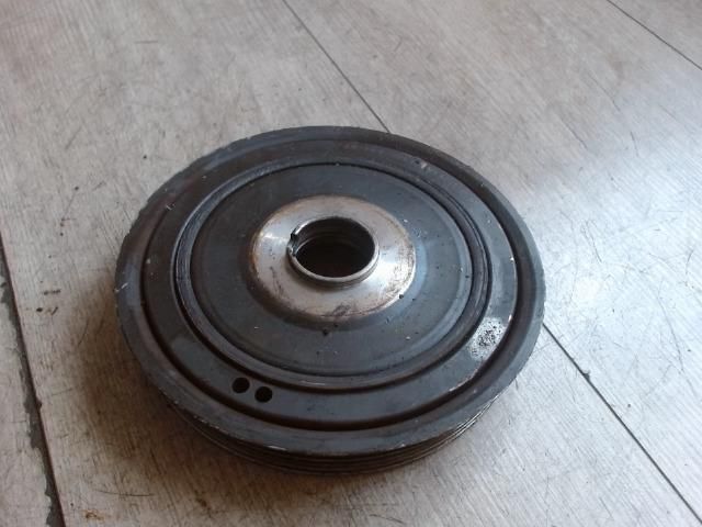 bontott FORD FIESTA V Főtengely Szíjtárcsa