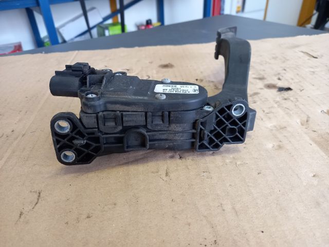 bontott FORD FIESTA V Gázpedál (Elektromos)