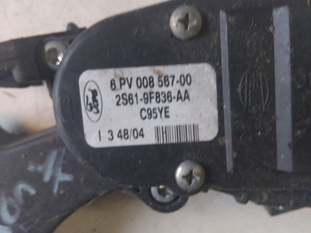 bontott FORD FIESTA V Gázpedál (Elektromos)