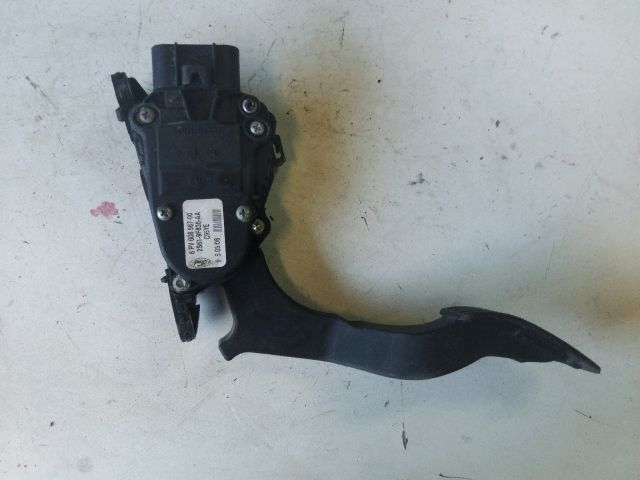 bontott FORD FIESTA V Gázpedál (Elektromos)