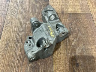 bontott FORD FIESTA V Generátor Tartó Bak