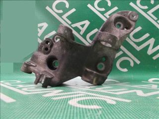 bontott FORD FIESTA V Generátor Tartó Bak