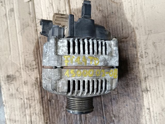 bontott FORD FIESTA V Generátor