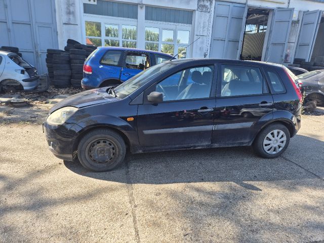 bontott FORD FIESTA V Generátor