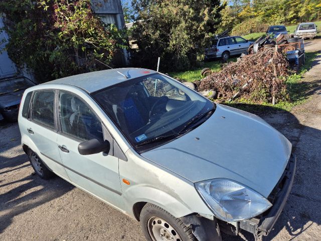 bontott FORD FIESTA V Generátor