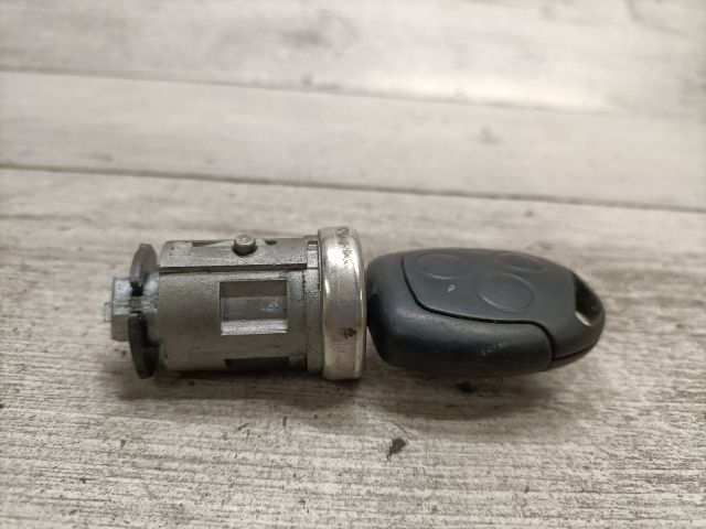 bontott FORD FIESTA V Gyújtáskapcsoló