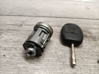bontott FORD FIESTA V Gyújtáskapcsoló