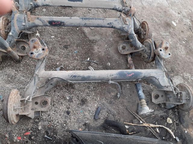 bontott FORD FIESTA V Hátsó Bölcső