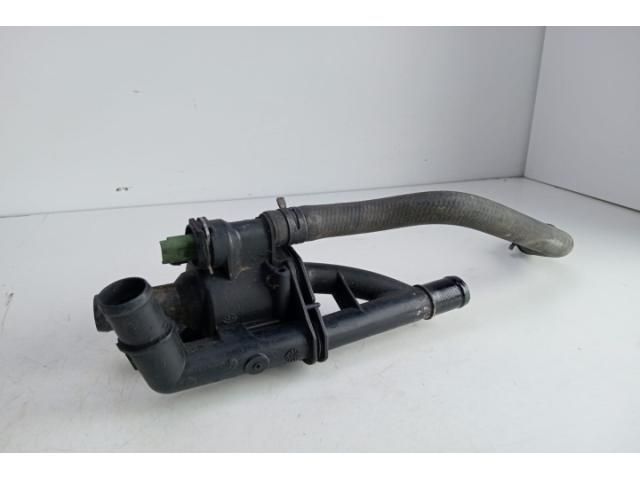 bontott FORD FIESTA V Hengerfej Vízkivezető