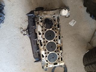 bontott FORD FIESTA V Hengerfej