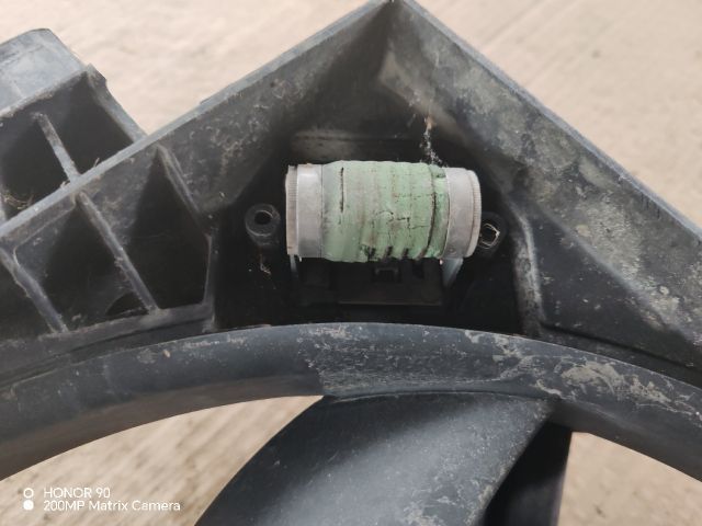 bontott FORD FIESTA V Hűtőventilátor