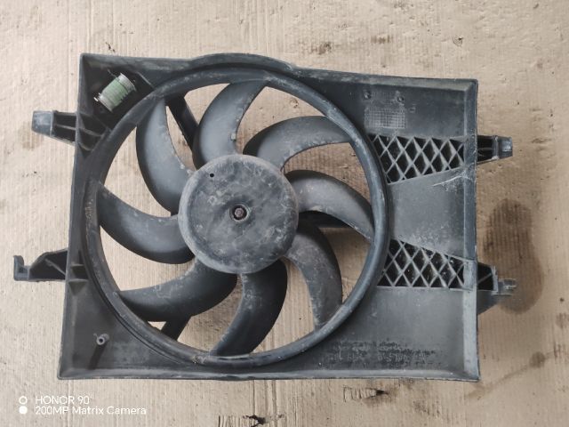bontott FORD FIESTA V Hűtőventilátor