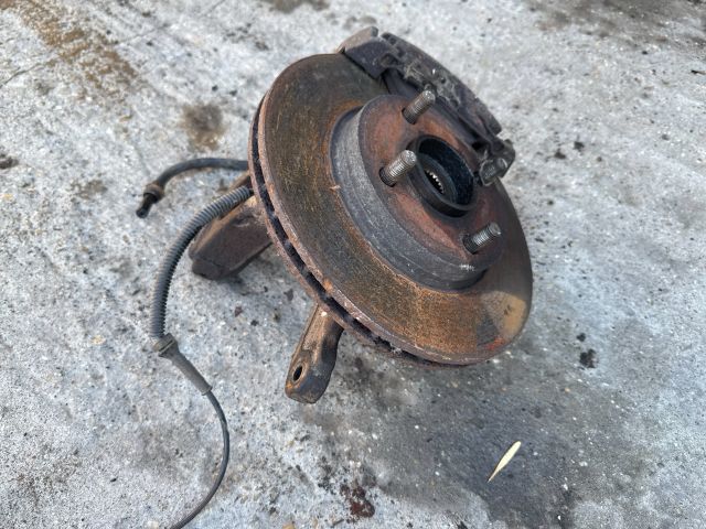 bontott FORD FIESTA V Jobb első Csonkállvány Kerékaggyal