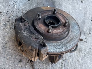 bontott FORD FIESTA V Jobb első Csonkállvány Kerékaggyal