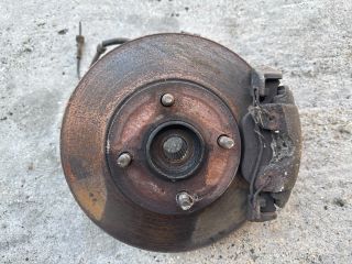 bontott FORD FIESTA V Jobb első Csonkállvány Kerékaggyal