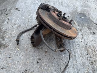 bontott FORD FIESTA V Jobb első Csonkállvány Kerékaggyal