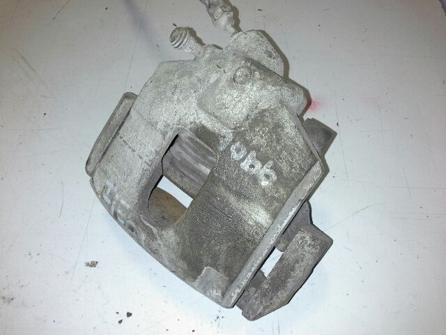 bontott FORD FIESTA V Jobb első Féknyereg Munkahengerrel