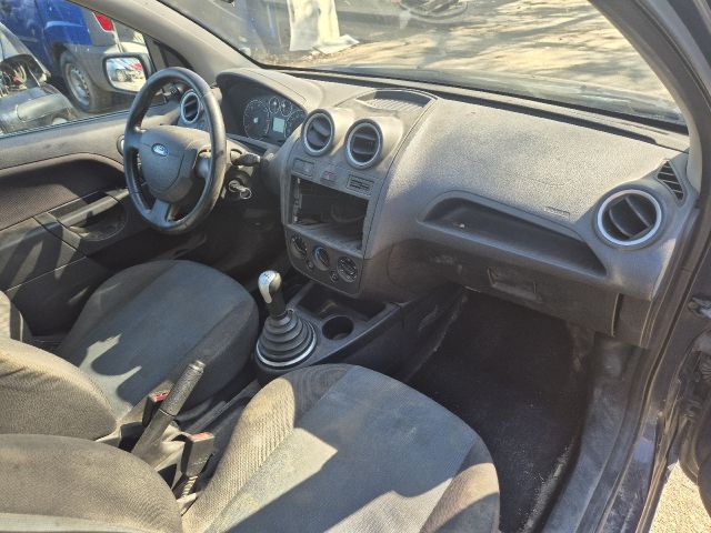bontott FORD FIESTA V Kilométeróra