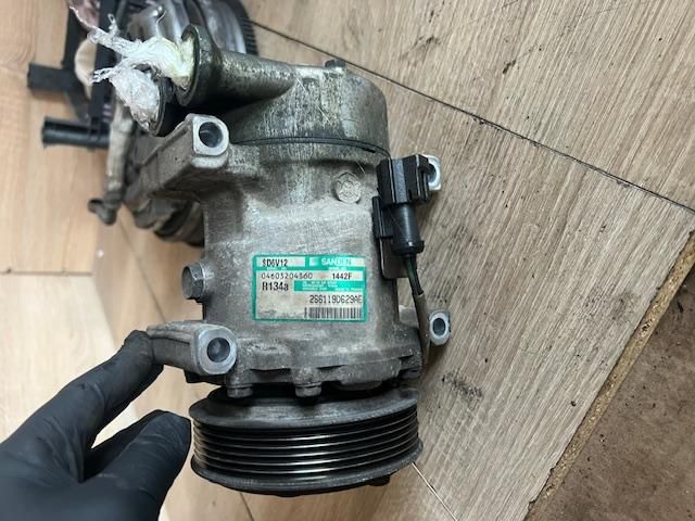 bontott FORD FIESTA V Klímakompresszor