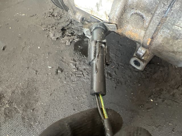 bontott FORD FIESTA V Klímakompresszor