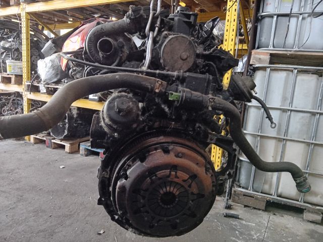 bontott FORD FIESTA V Komplett Motor (Segédberendezésekkel)