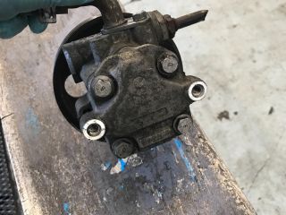 bontott FORD FIESTA V Kormányszervó Motor (Hidraulikus)