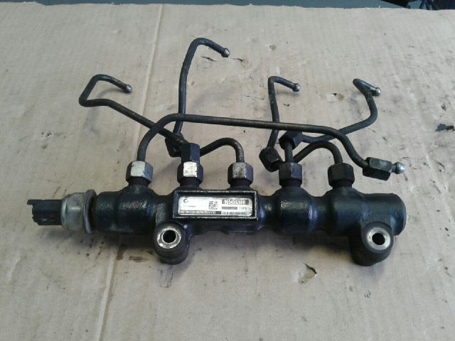 bontott FORD FIESTA V Közösnyomócső