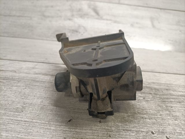 bontott FORD FIESTA V Lefújószelep