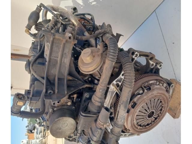 bontott FORD FIESTA V Motor (Fűzött blokk hengerfejjel)