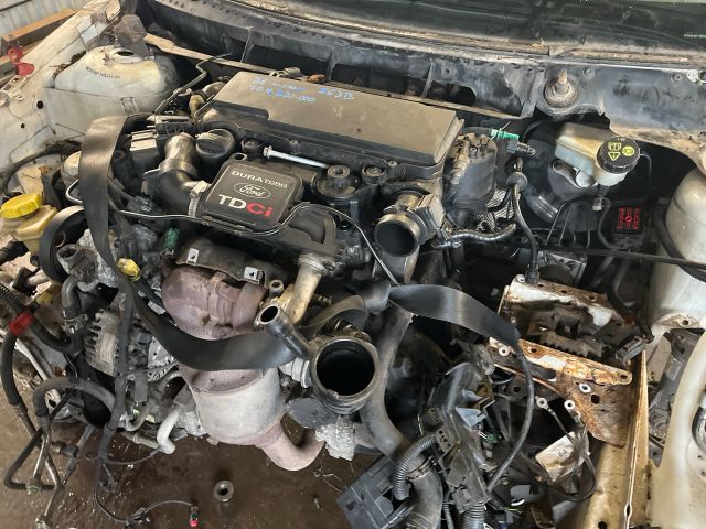 bontott FORD FIESTA V Motor (Fűzött blokk hengerfejjel)