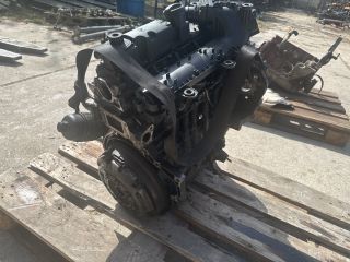 bontott FORD FIESTA V Motor (Fűzött blokk hengerfejjel)