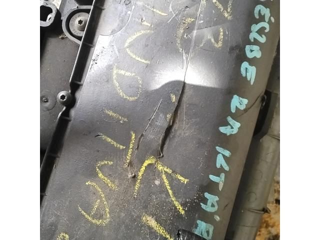 bontott FORD FIESTA V Motor (Fűzött blokk hengerfejjel)