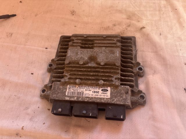 bontott FORD FIESTA V Motorvezérlő