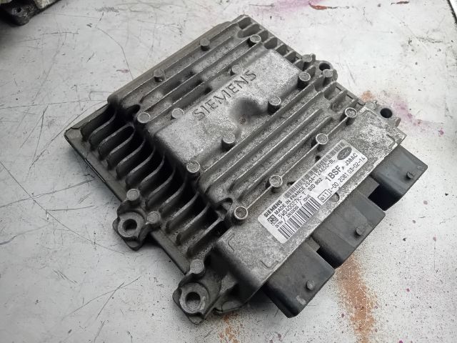 bontott FORD FIESTA V Motorvezérlő