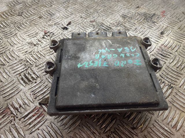 bontott FORD FIESTA V Motorvezérlő