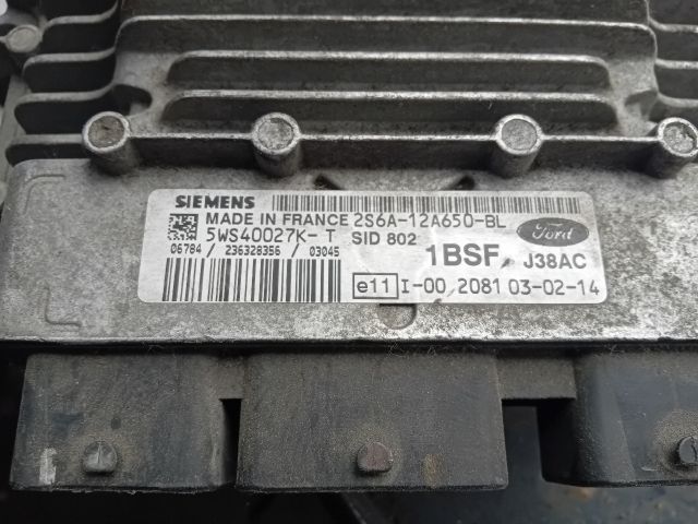 bontott FORD FIESTA V Motorvezérlő