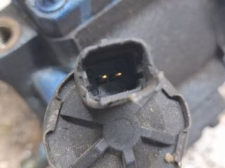 bontott FORD FIESTA V Nagynyomású Szivattyú