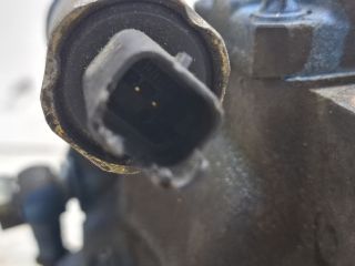 bontott FORD FIESTA V Nagynyomású Szivattyú