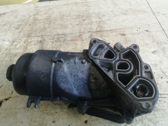 bontott FORD FIESTA V Olajhűtő