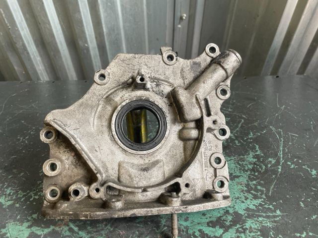 bontott FORD FIESTA V Olajszivattyú