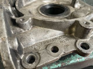 bontott FORD FIESTA V Olajszivattyú