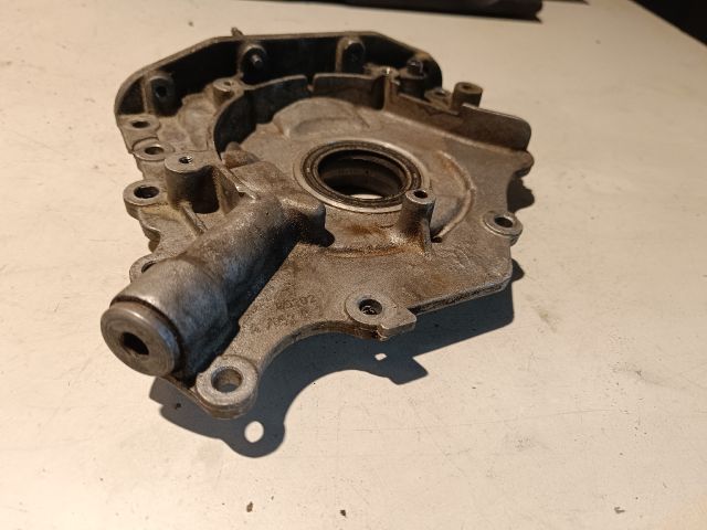 bontott FORD FIESTA V Olajszivattyú