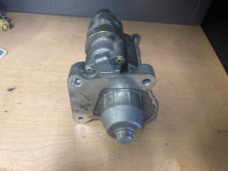 bontott FORD FIESTA V Önindító