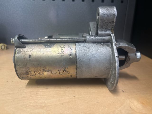 bontott FORD FIESTA V Önindító