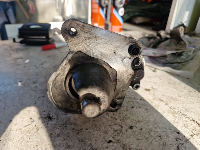 bontott FORD FIESTA V Önindító