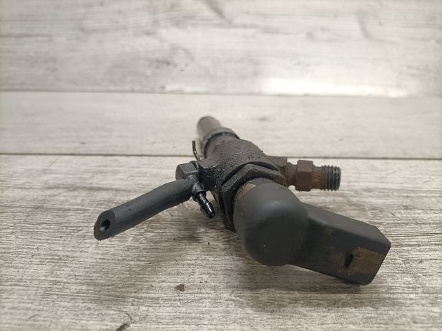 bontott FORD FIESTA V Porlasztó (1 db)