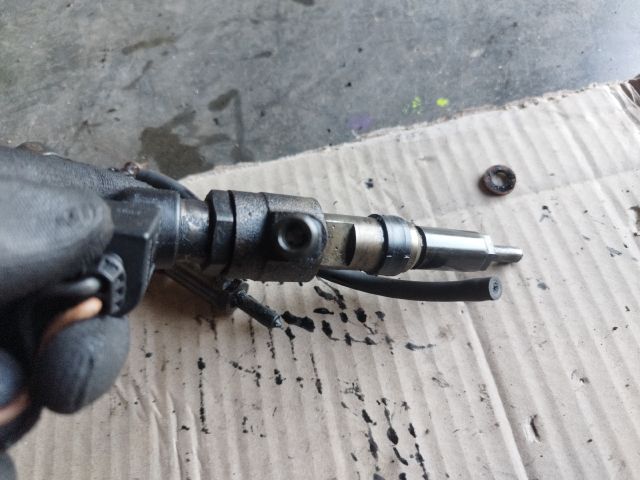 bontott FORD FIESTA V Porlasztó (1 db)