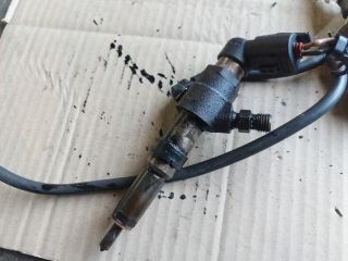 bontott FORD FIESTA V Porlasztó (1 db)